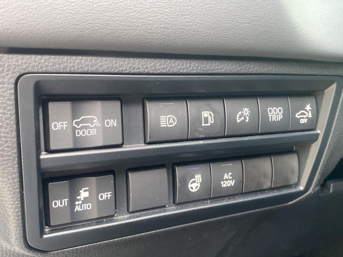 2023 Toyota Sequoia Platinum