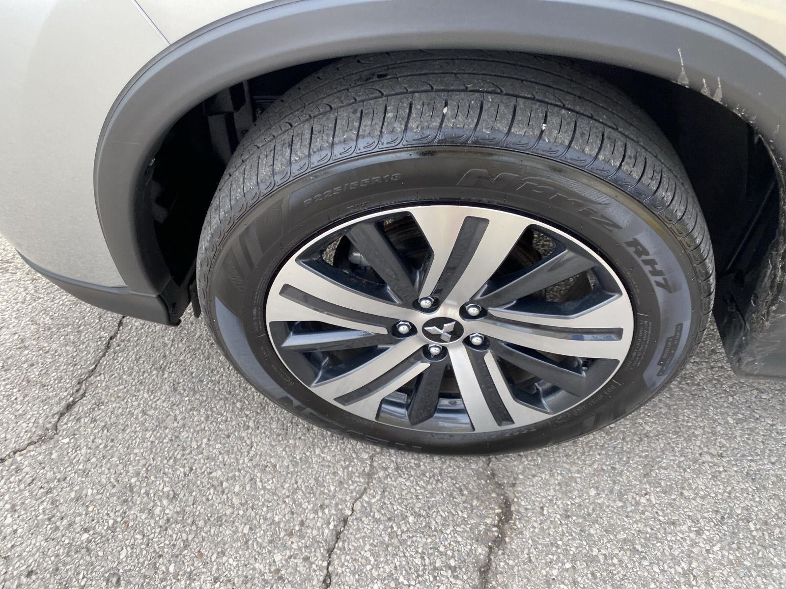 2025 Mitsubishi Outlander Sport SE