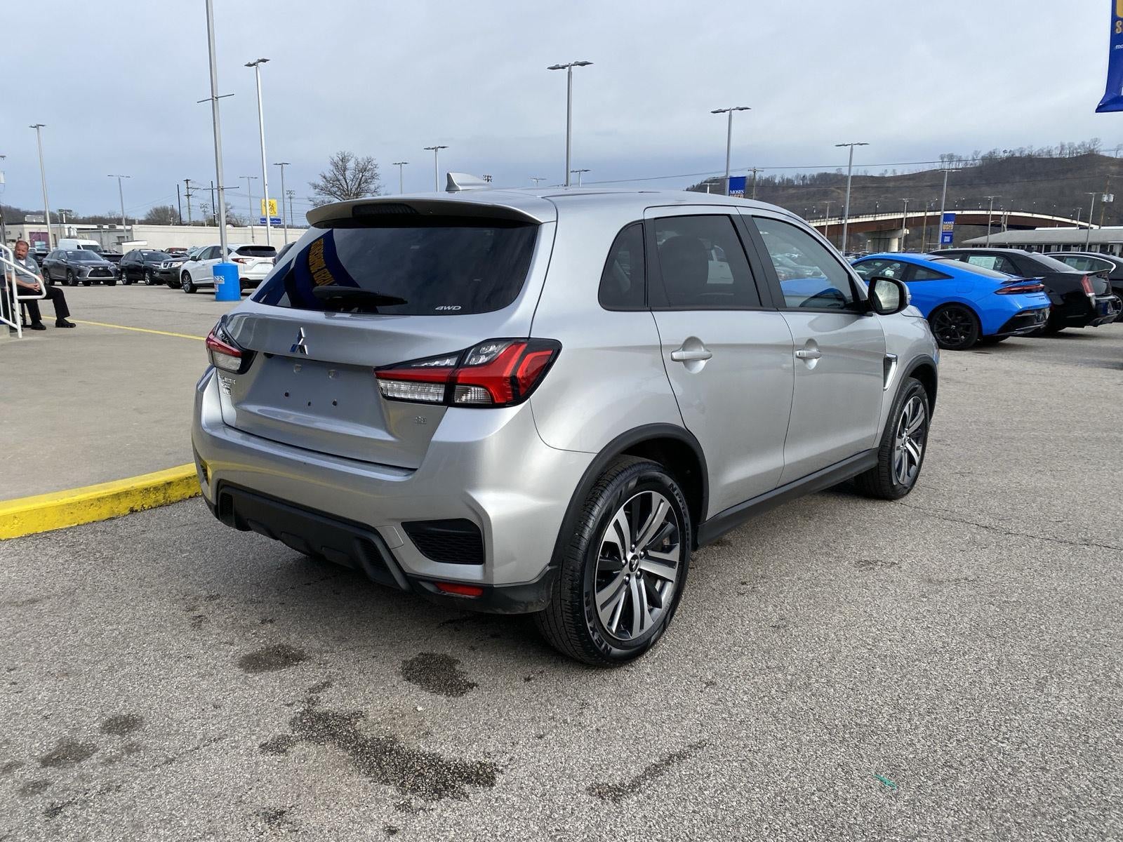 2025 Mitsubishi Outlander Sport SE