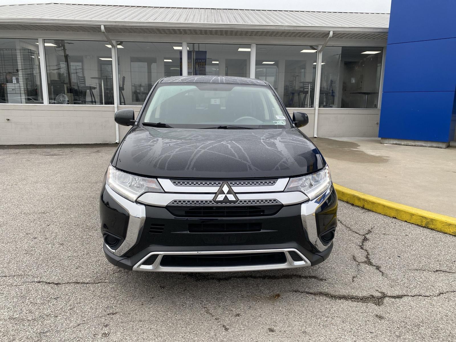 2020 Mitsubishi Outlander ES