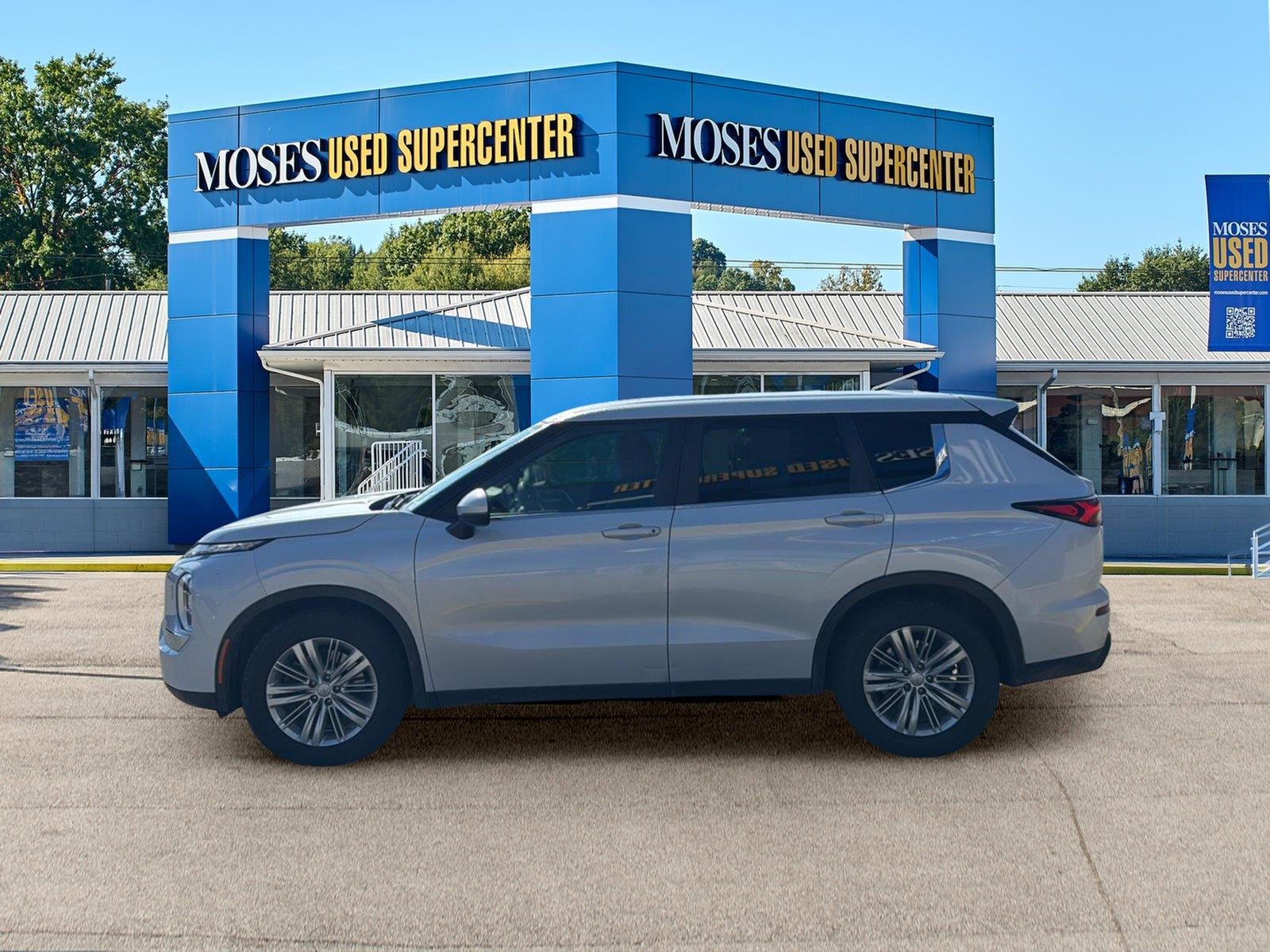 2022 Mitsubishi Outlander ES