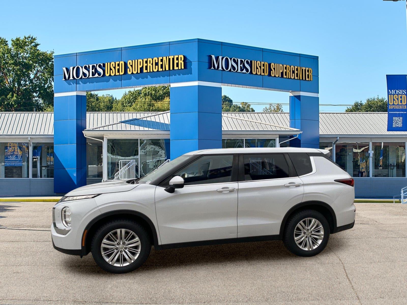 2022 Mitsubishi Outlander ES