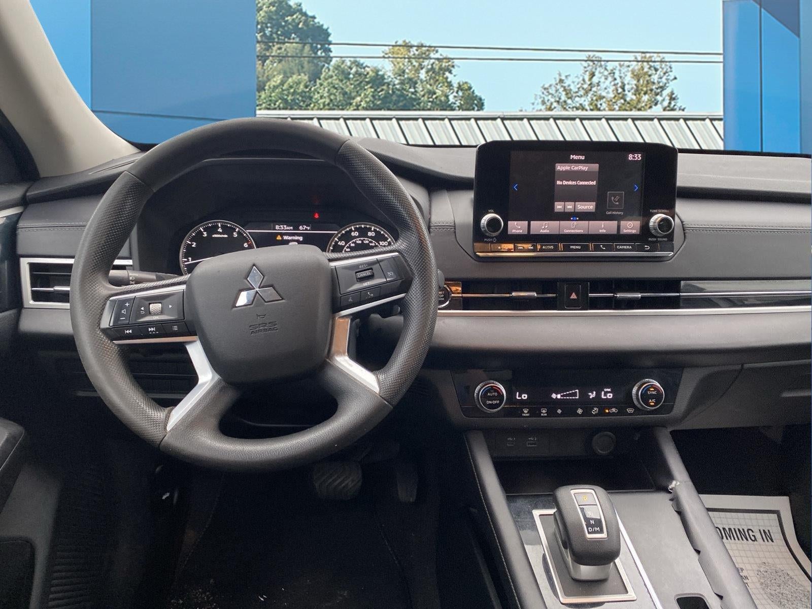 2022 Mitsubishi Outlander ES