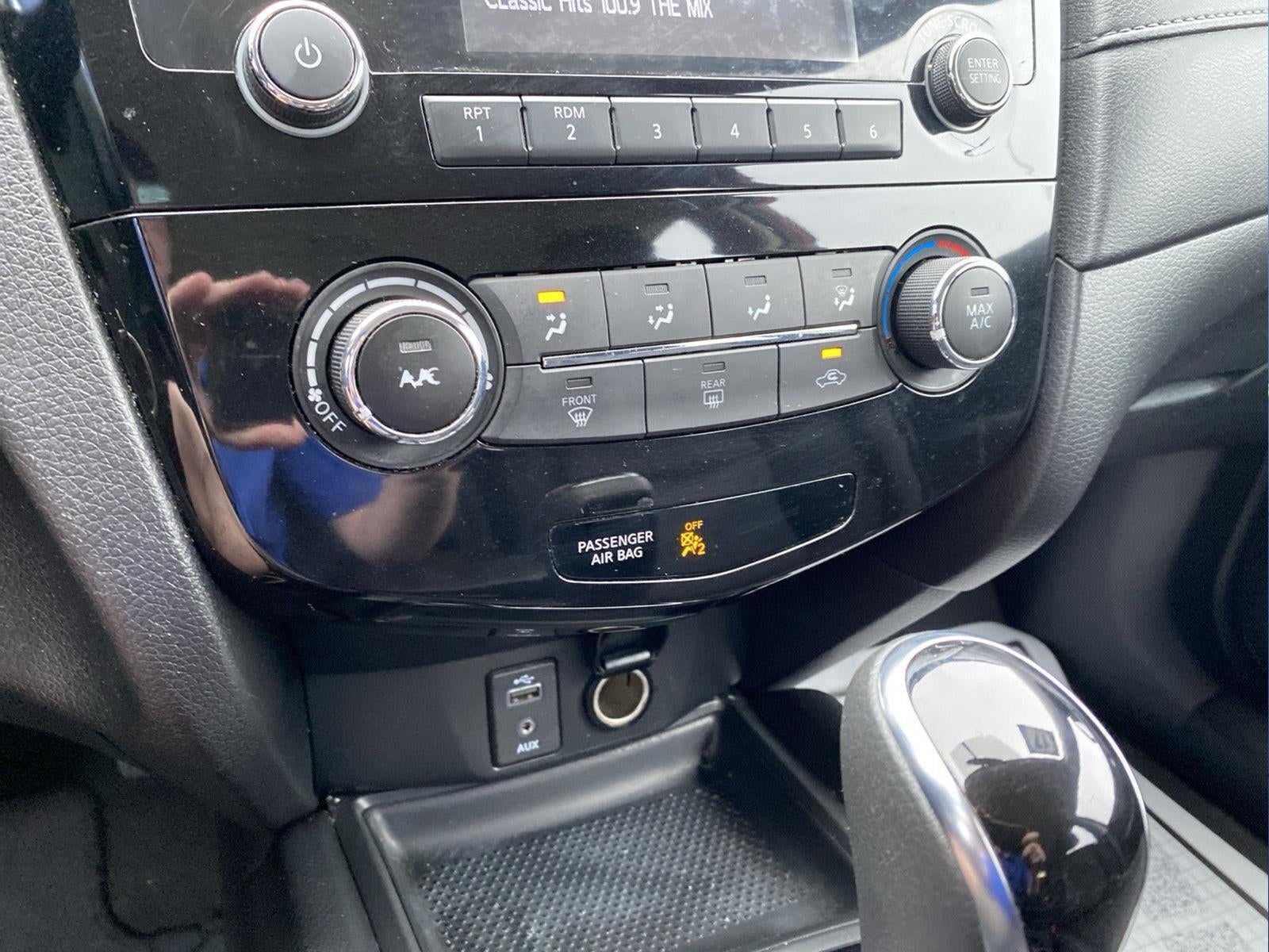2017 Nissan Rogue S