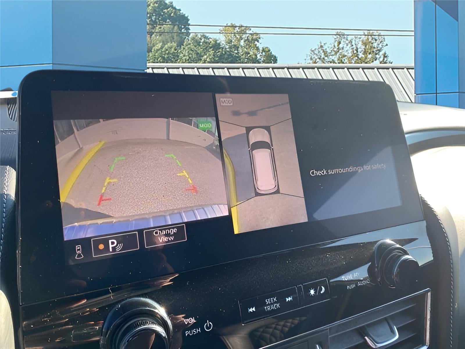 2023 INFINITI QX80 Sensory 4WD - Photo 22