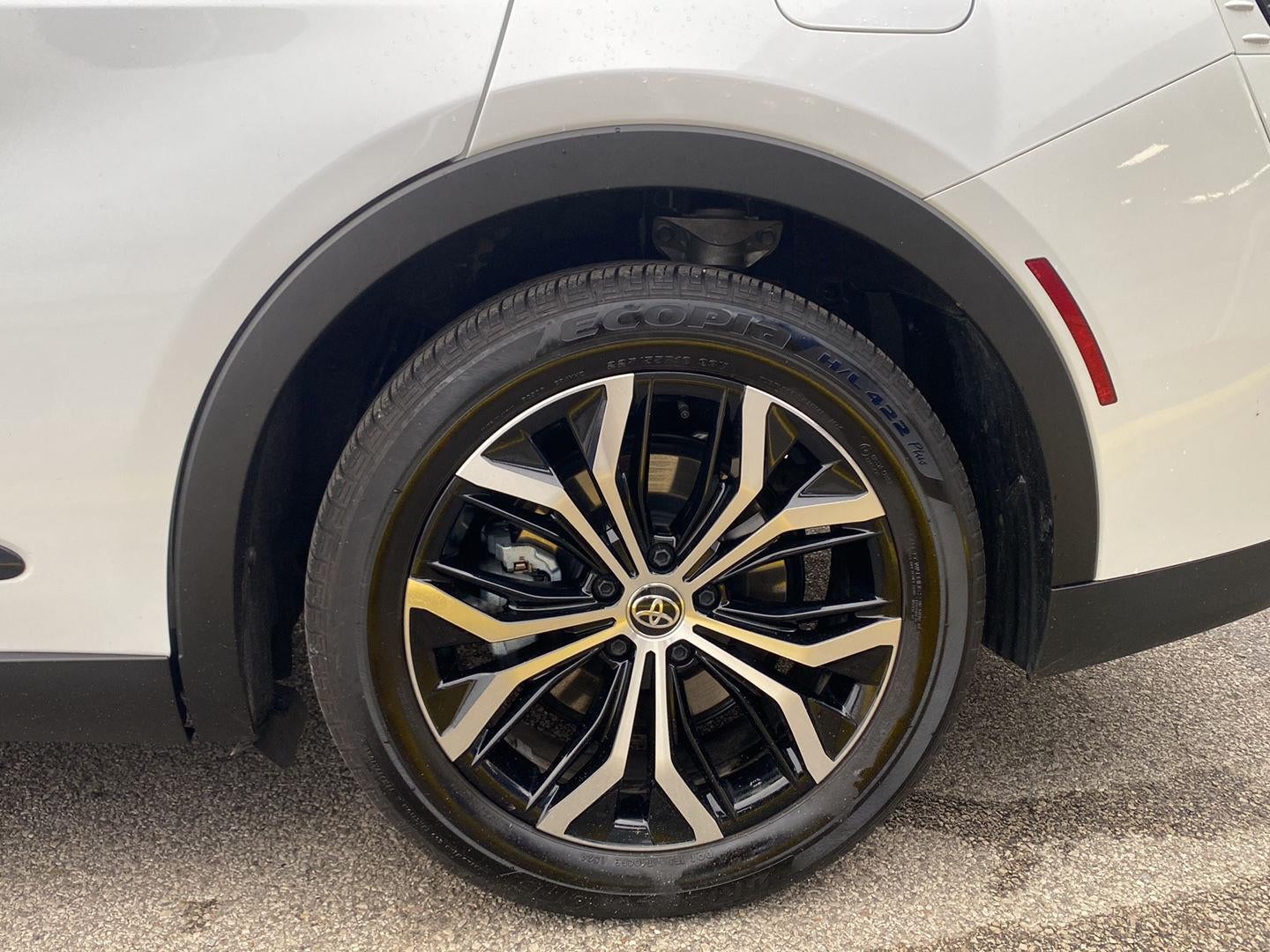 2025 Toyota Crown XLE