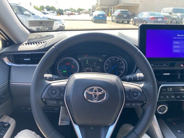 2024 Toyota Venza Base