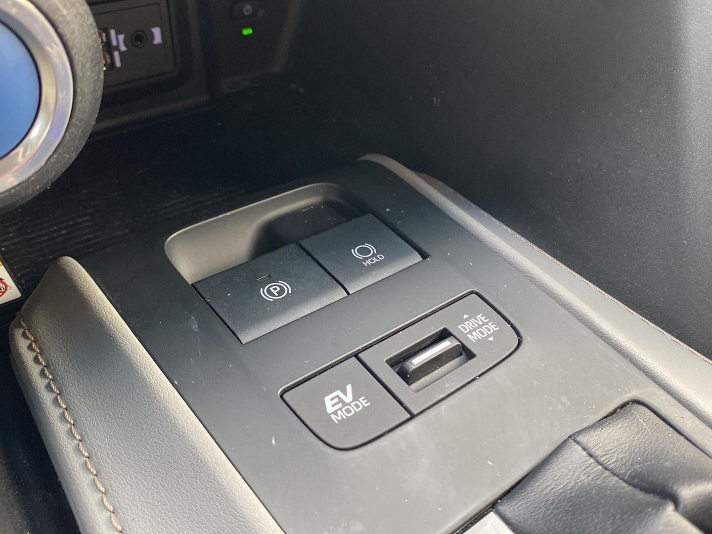 2022 Toyota Venza LE