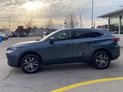 2022 Toyota Venza LE