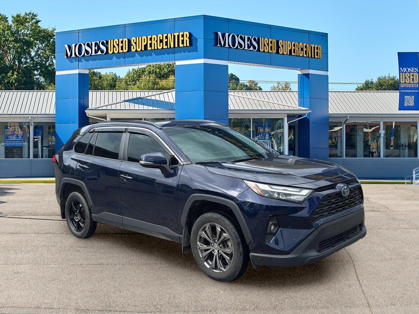2023 Toyota RAV4 Hybrid XLE Premium