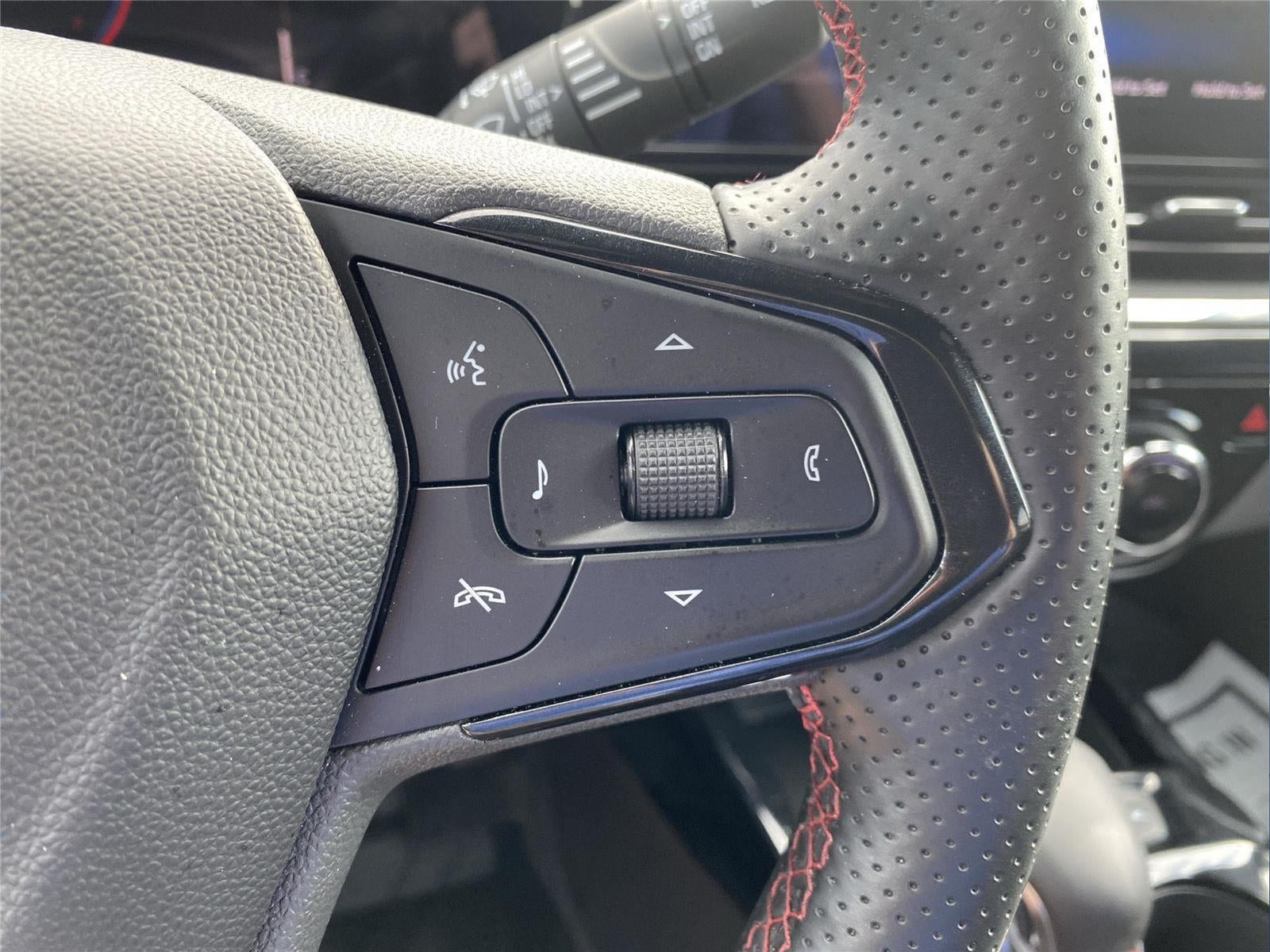 2025 Chevrolet TRAX FWD 4DR 2RS