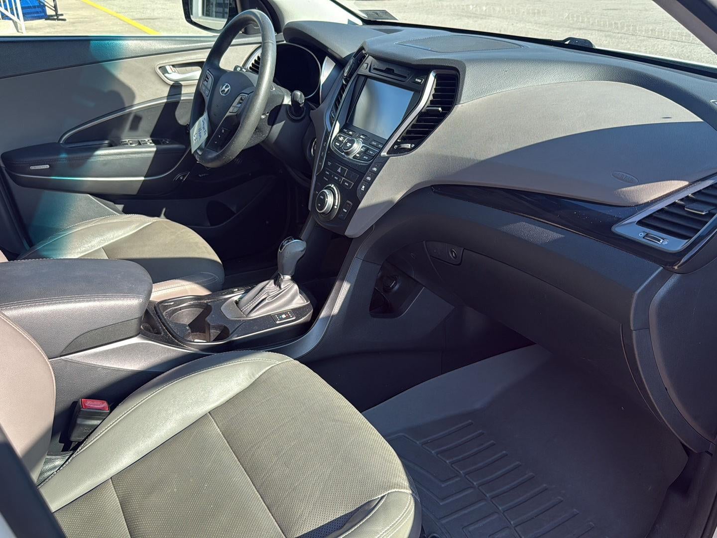 2016 Hyundai SANTA FE SUV
