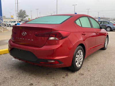 2020 Hyundai Elantra SE