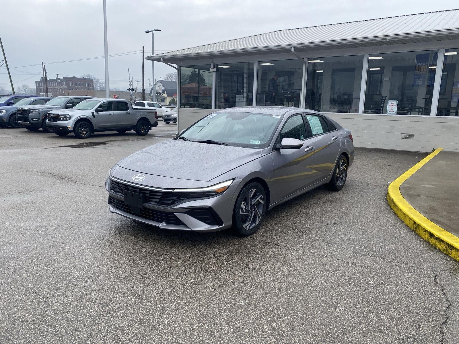 2025 Hyundai Elantra SEL Convenience