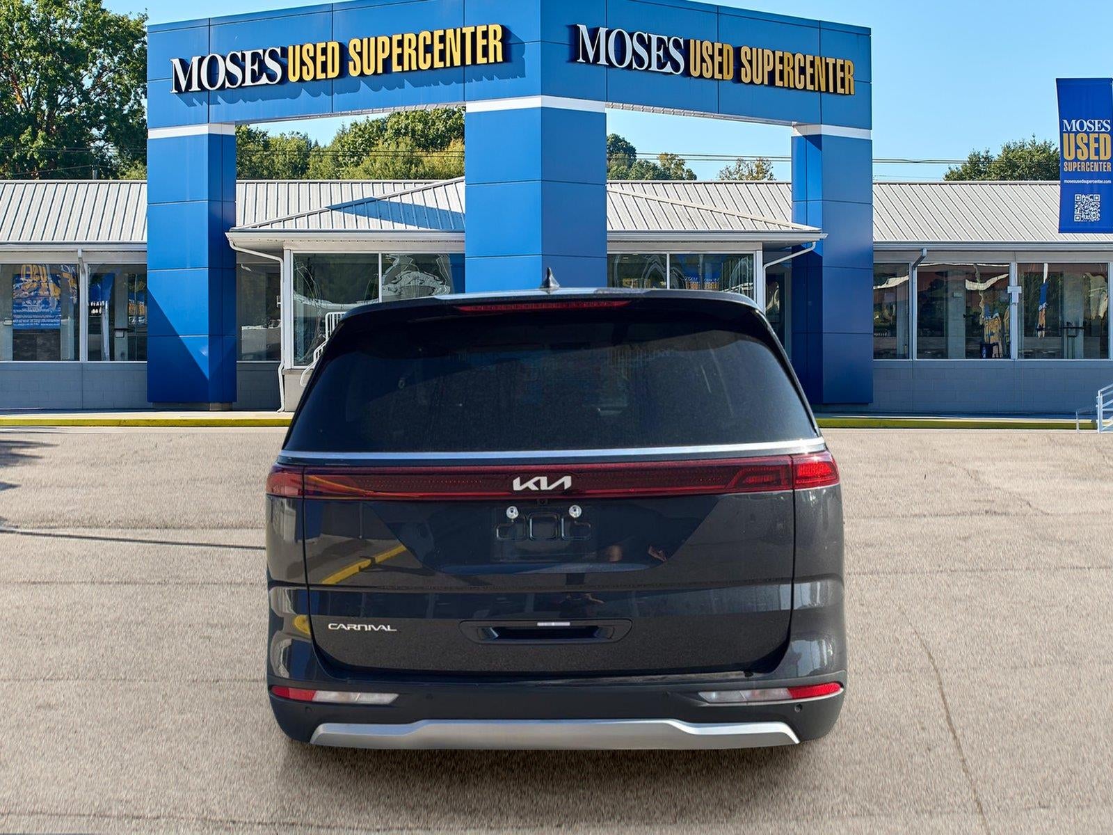 2024 Kia Carnival LX