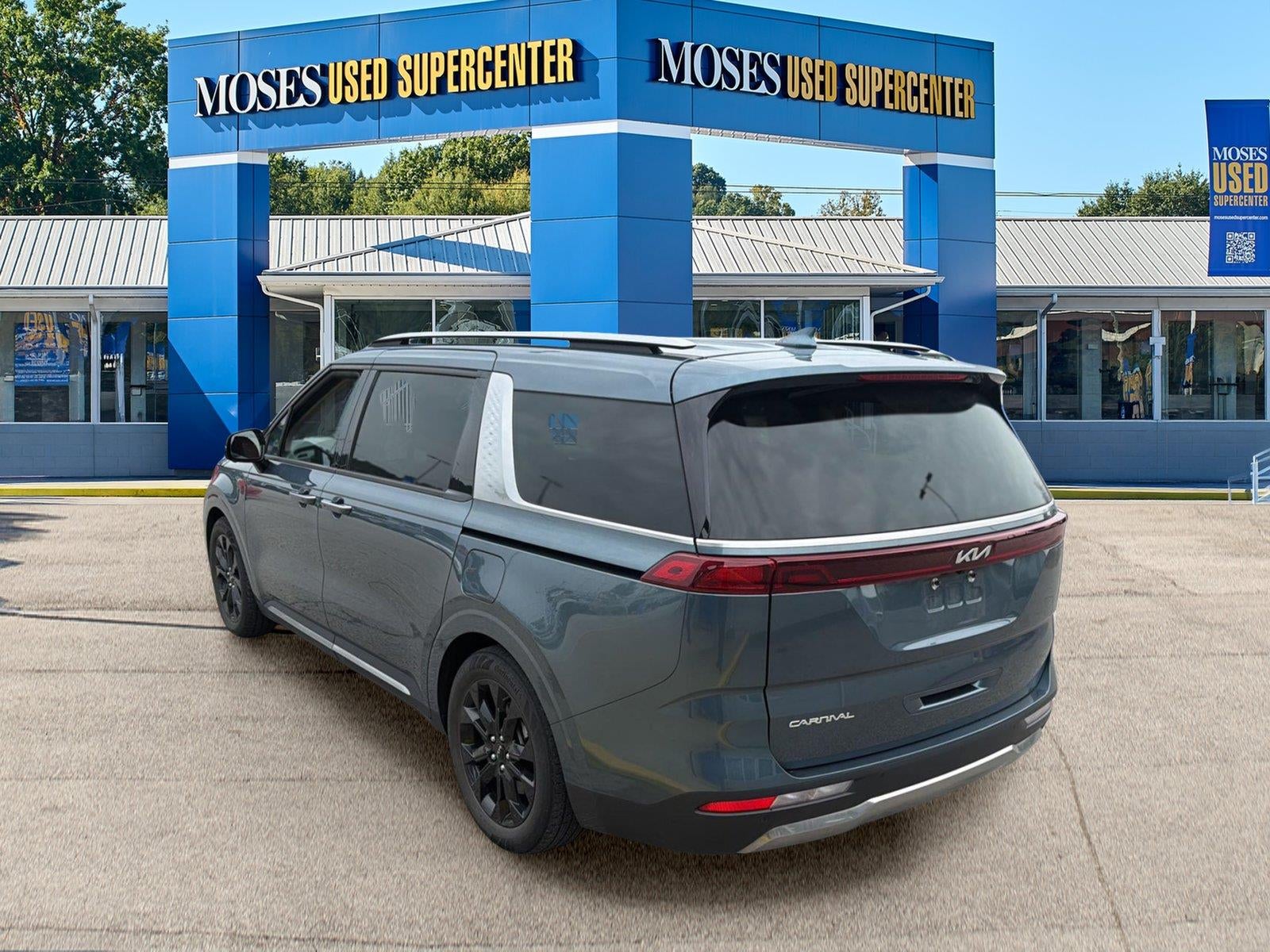 2023 Kia Carnival SX