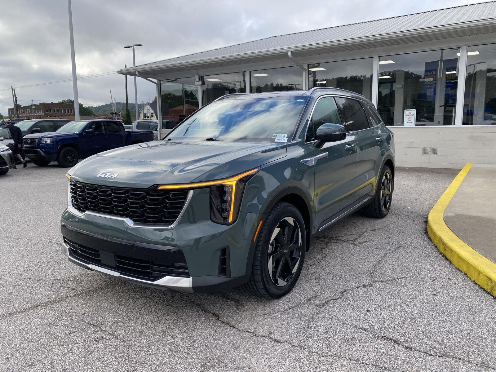 2025 Kia Sorento Hybrid SUV