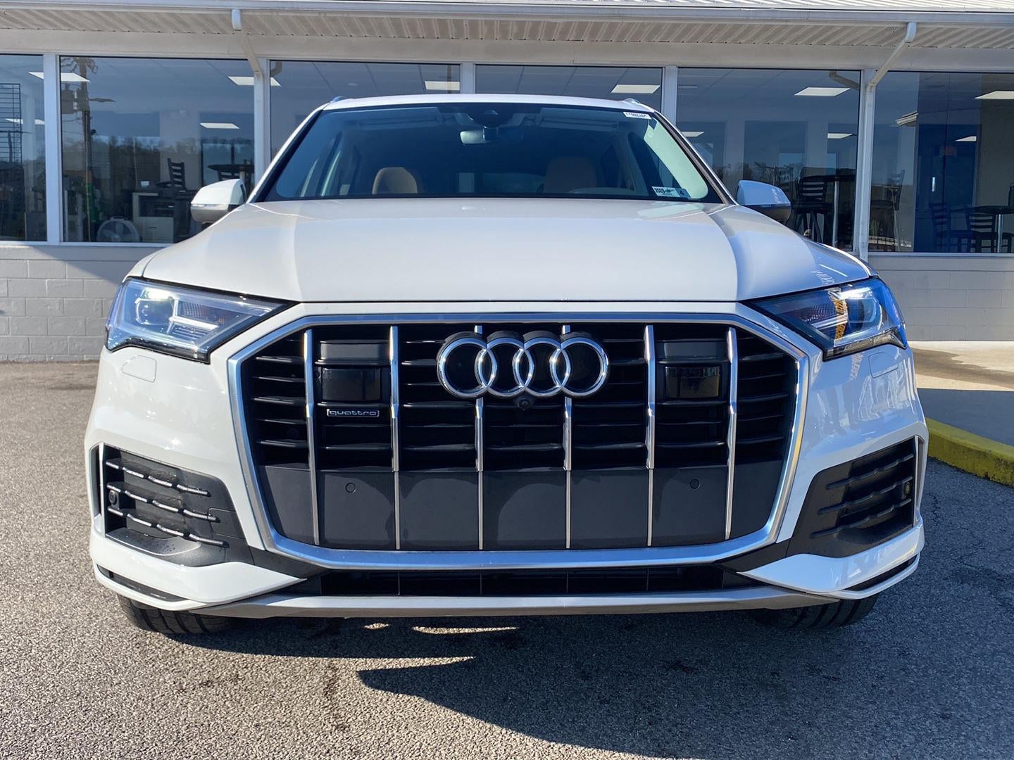 2023 Audi Q7 Premium