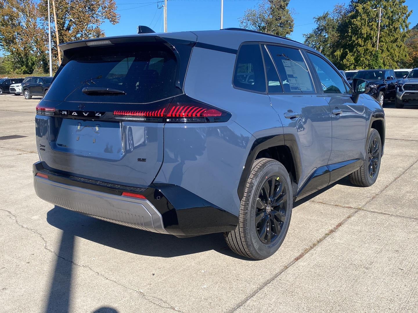 2026 Toyota RAV4 SE