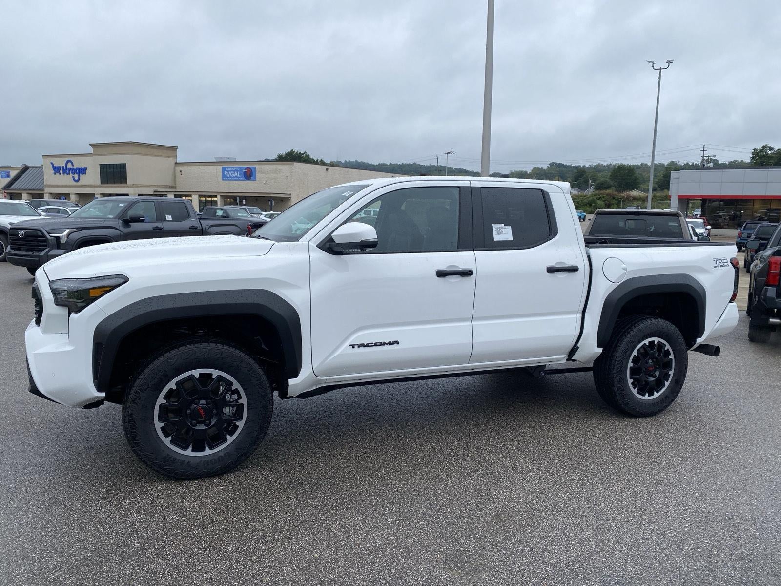 2026 Toyota TACOMA 4WD TRD OFF ROAD DOUBLE CAB 5