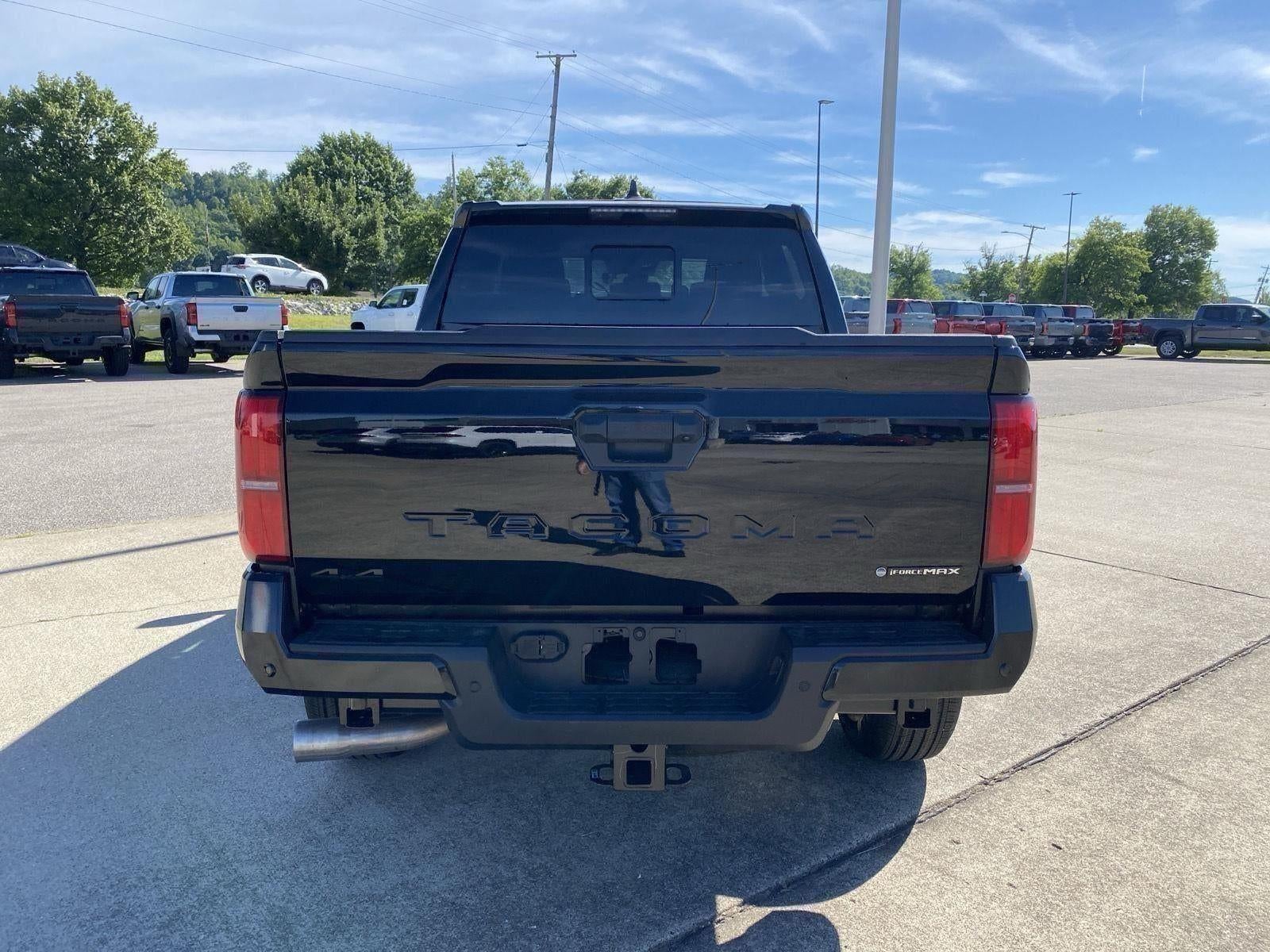 2026 Toyota Tacoma i-FORCE MAX Tacoma TRD Sport