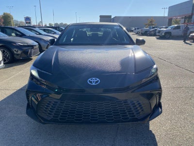 2027 Toyota CAMRY SE AWD