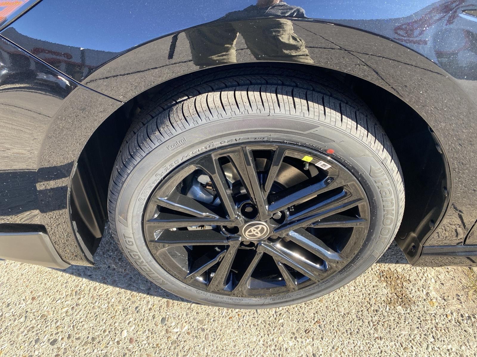 2027 Toyota CAMRY SE AWD
