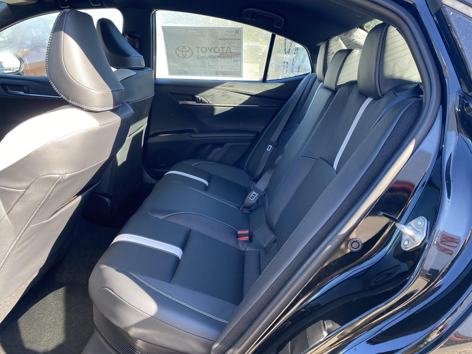 2027 Toyota CAMRY SE AWD