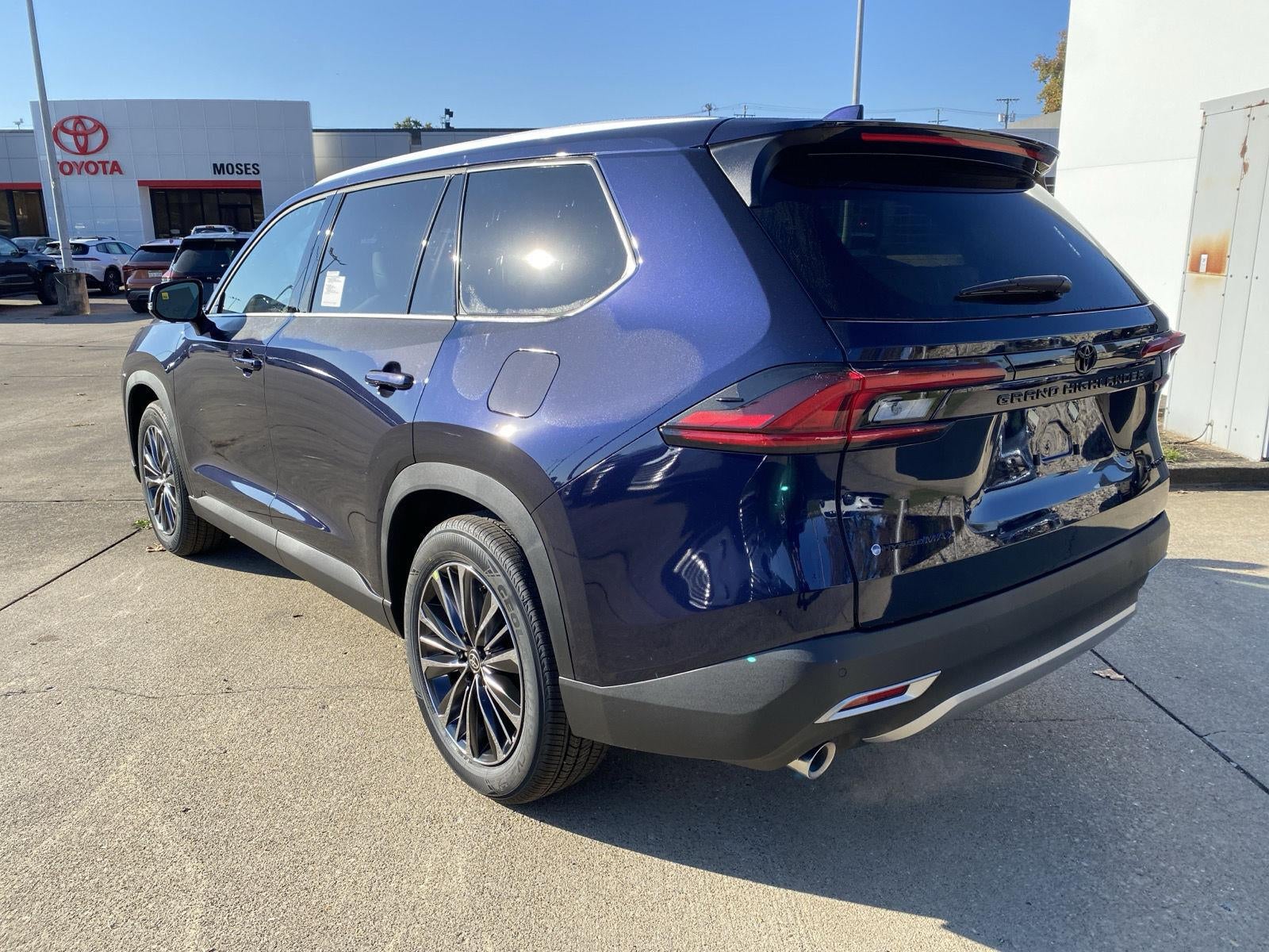 2026 Toyota Grand Highlander Hybrid MAX Platinum