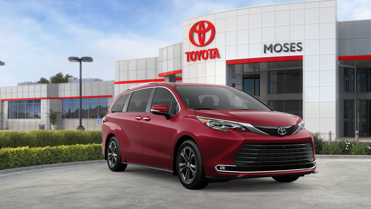 2026 Toyota Sienna Platinum 7-Passenger