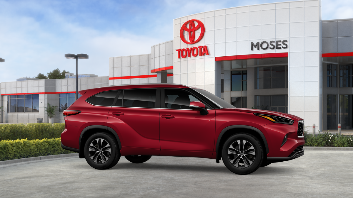 2026 Toyota Highlander XLE