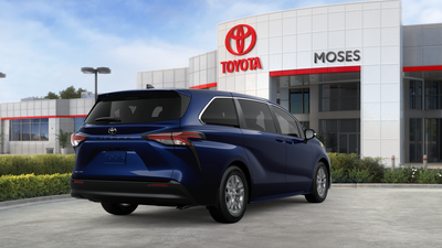 2026 Toyota Sienna LE 8-Passenger