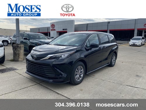 2026 Toyota Sienna LE 8-Passenger