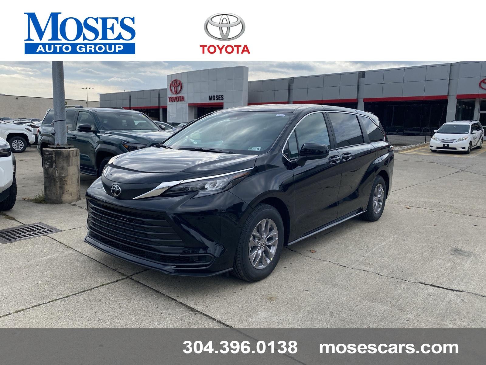2026 Toyota Sienna LE 8-Passenger