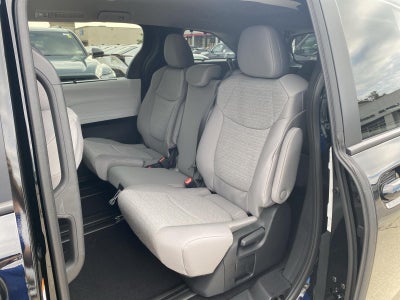 2026 Toyota Sienna LE 8-Passenger