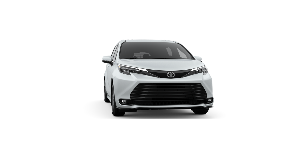 2026 Toyota Sienna XLE FWD 8-PASSENGER