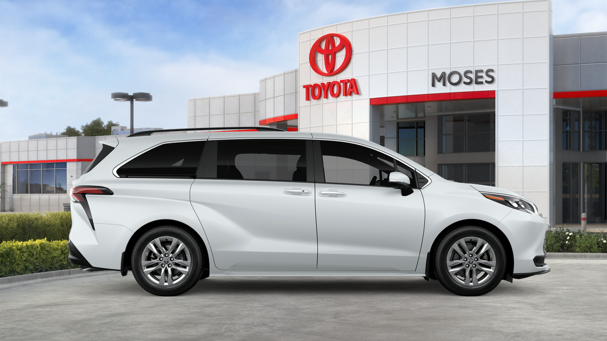 2026 Toyota Sienna XLE 7-Passenger