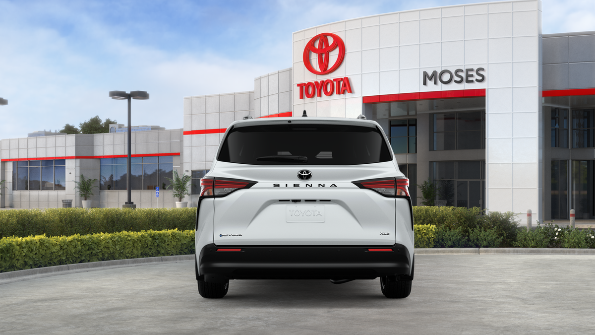 2026 Toyota Sienna XLE 7-Passenger