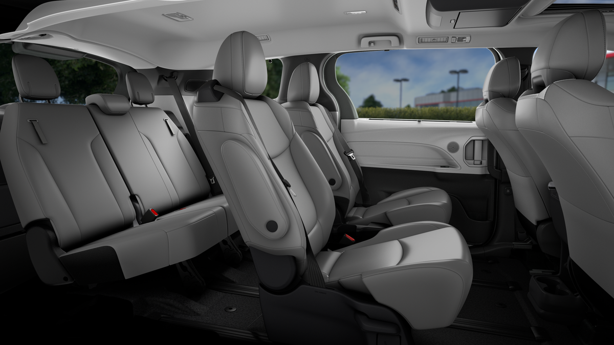 2026 Toyota Sienna XLE 7-Passenger
