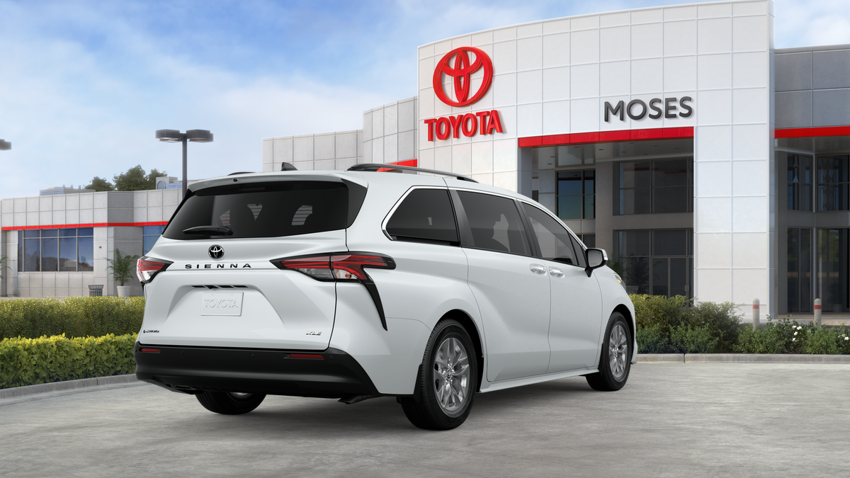 2026 Toyota Sienna XLE 7-Passenger