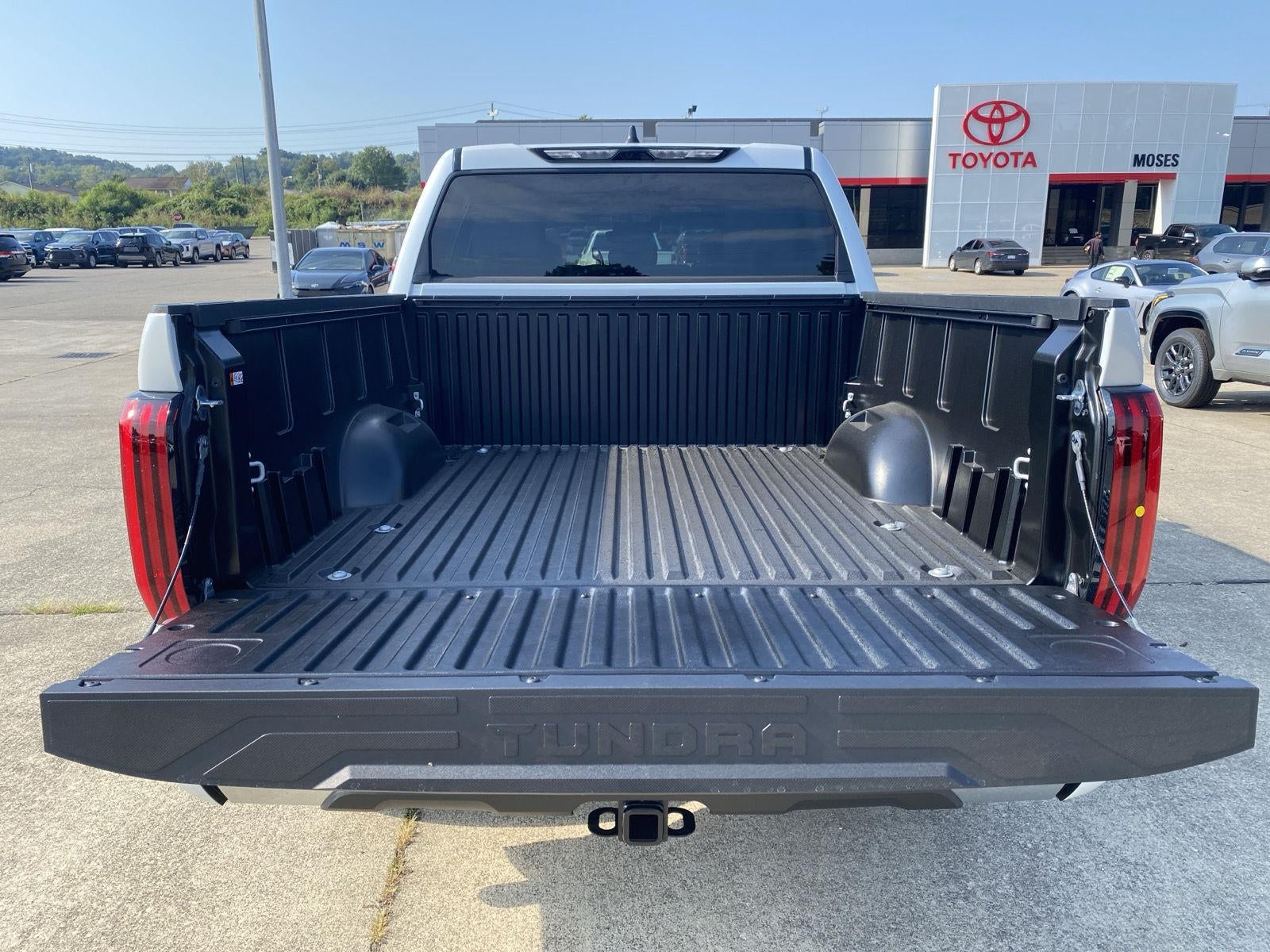 2026 Toyota Tundra 4Wd LIMITED CREWMAX 5.5' BED
