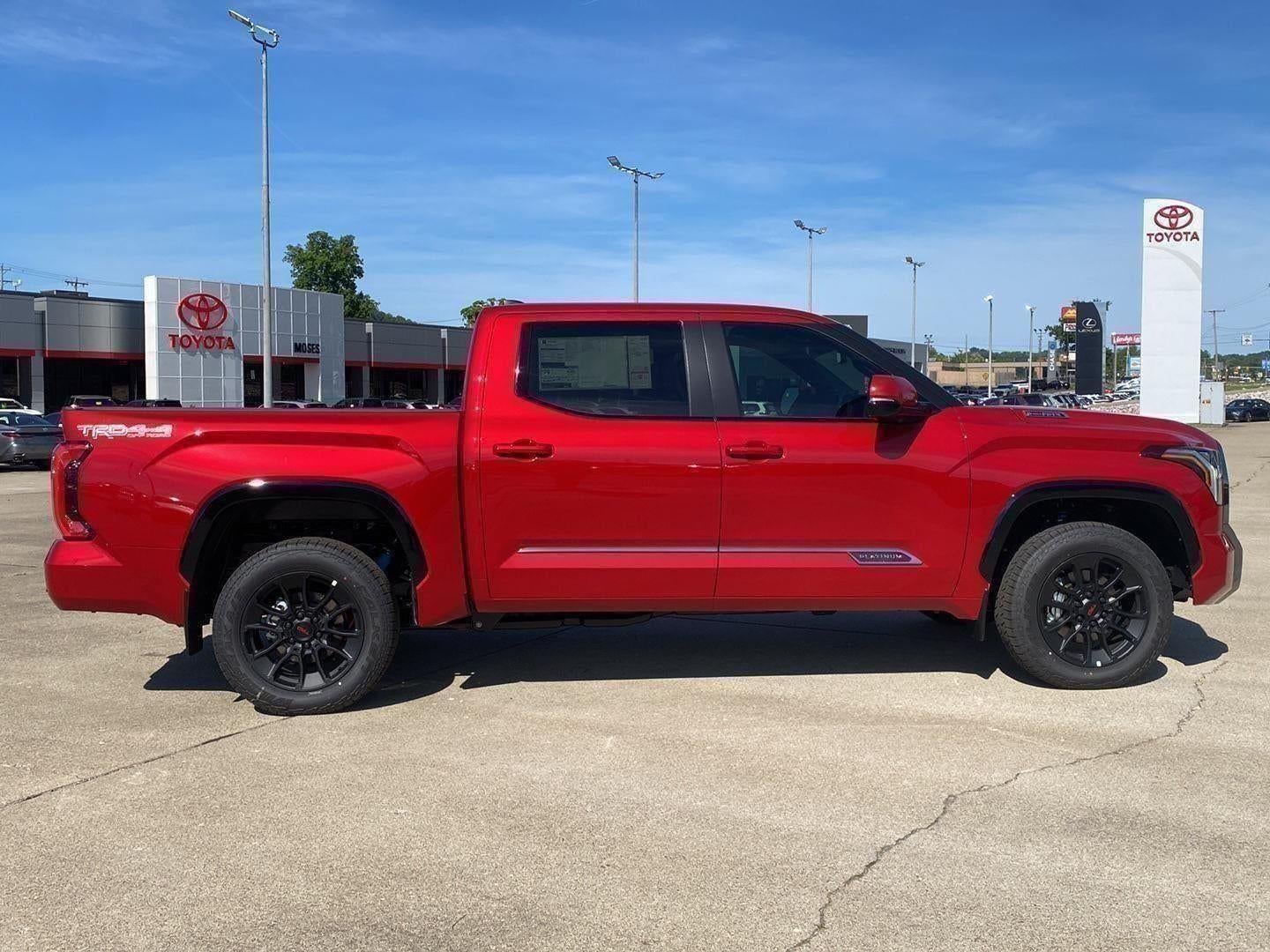 2026 Toyota Tundra i-FORCE MAX Tundra Platinum
