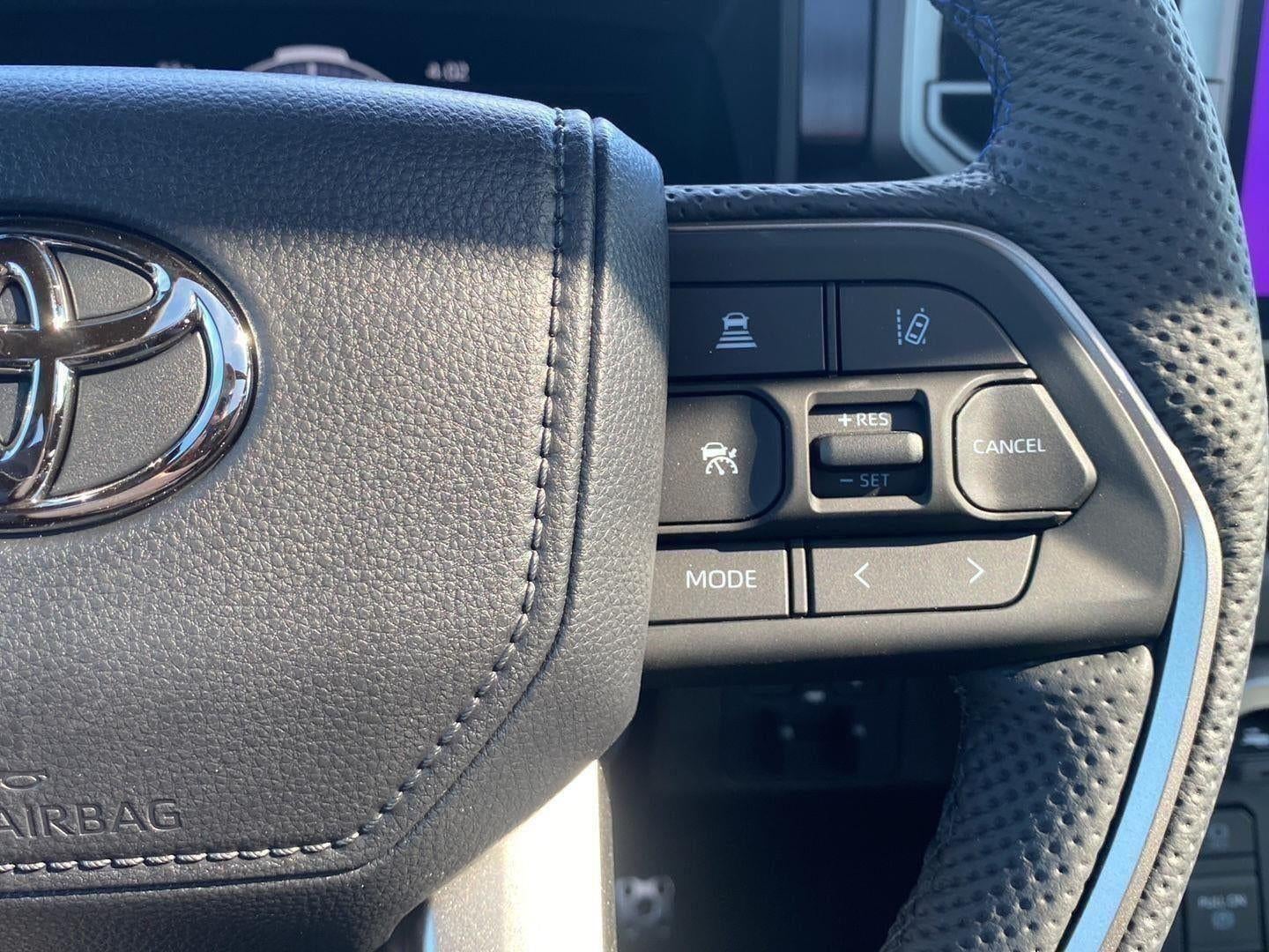 2026 Toyota Tundra i-FORCE MAX Tundra Platinum