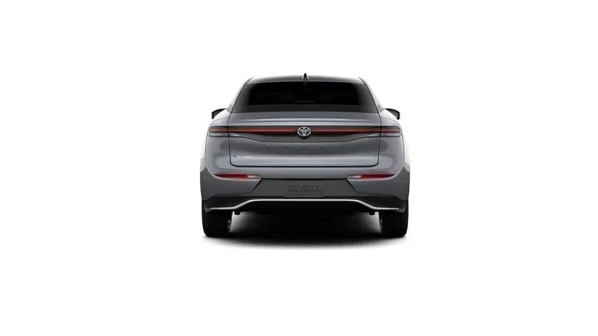 2026 Toyota Toyota Crown XLE