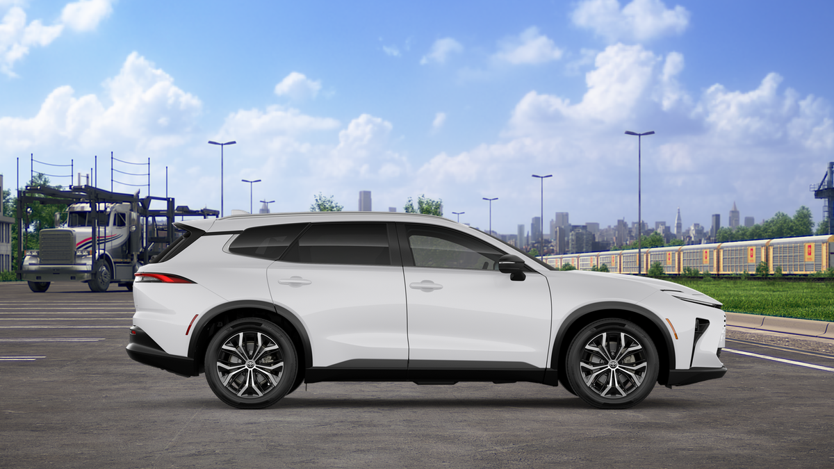 2026 Toyota Crown Signia XLE