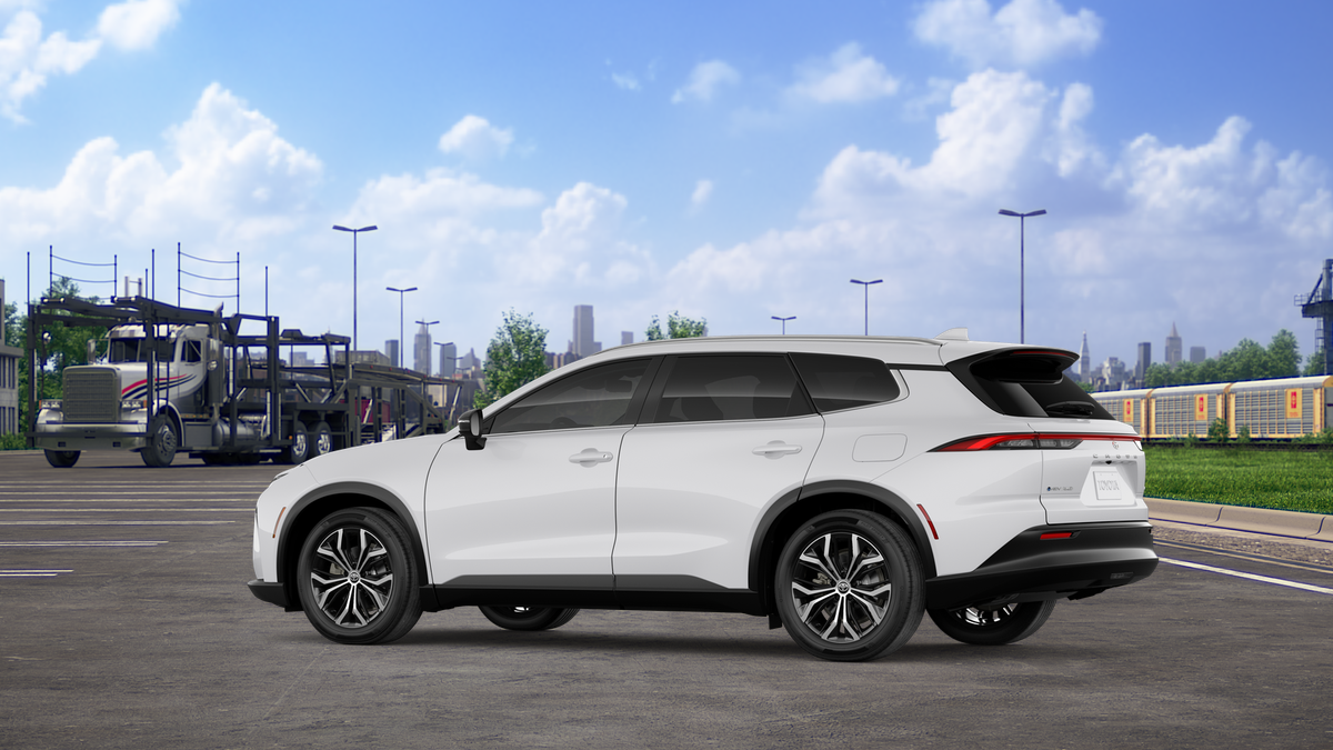 2026 Toyota Crown Signia XLE