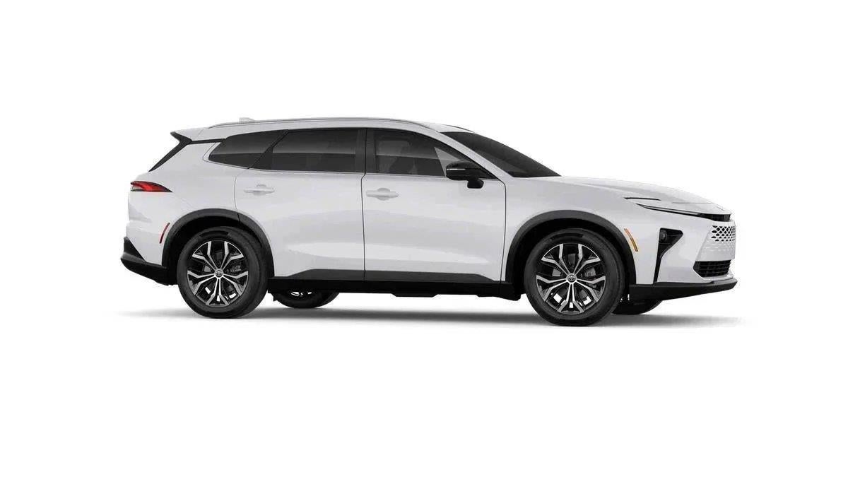 2026 Toyota Toyota Crown Signia XLE