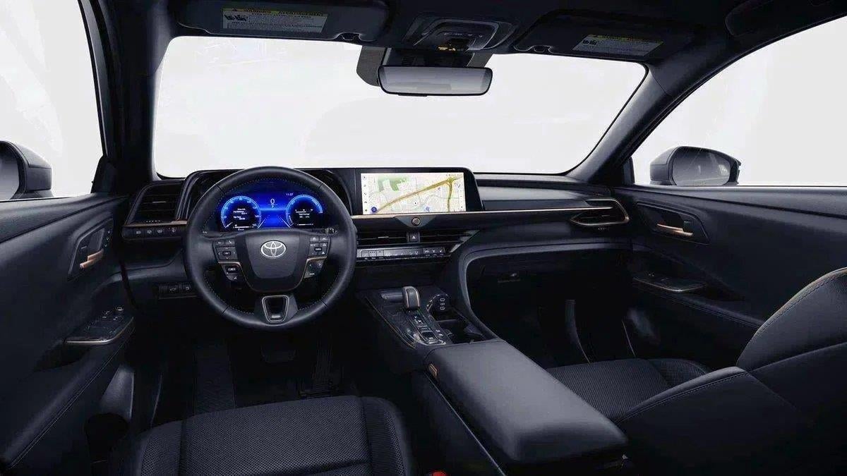 2026 Toyota Toyota Crown Signia XLE