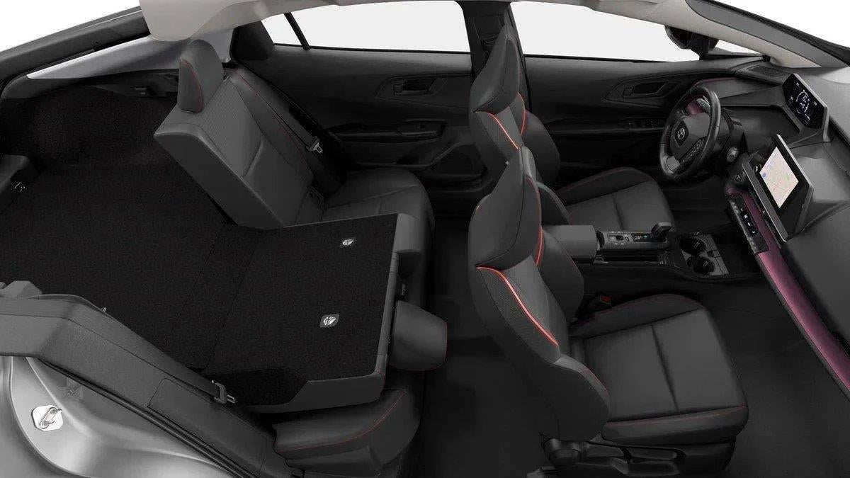 2026 Toyota Prius Plug-in Hybrid SE