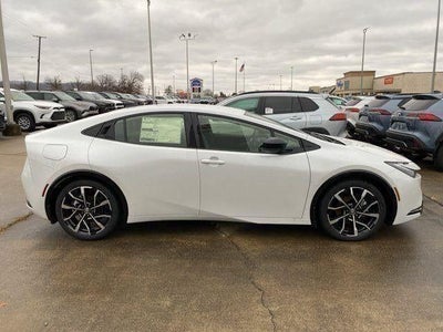 2026 Toyota Prius Plug-in Hybrid XSE